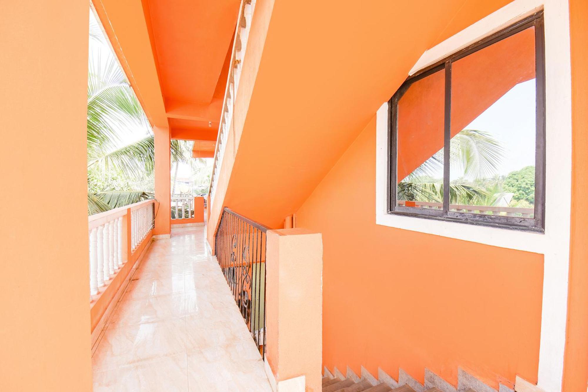 Fabexpress Shanel Beachside - Tito's Lane, Hotel